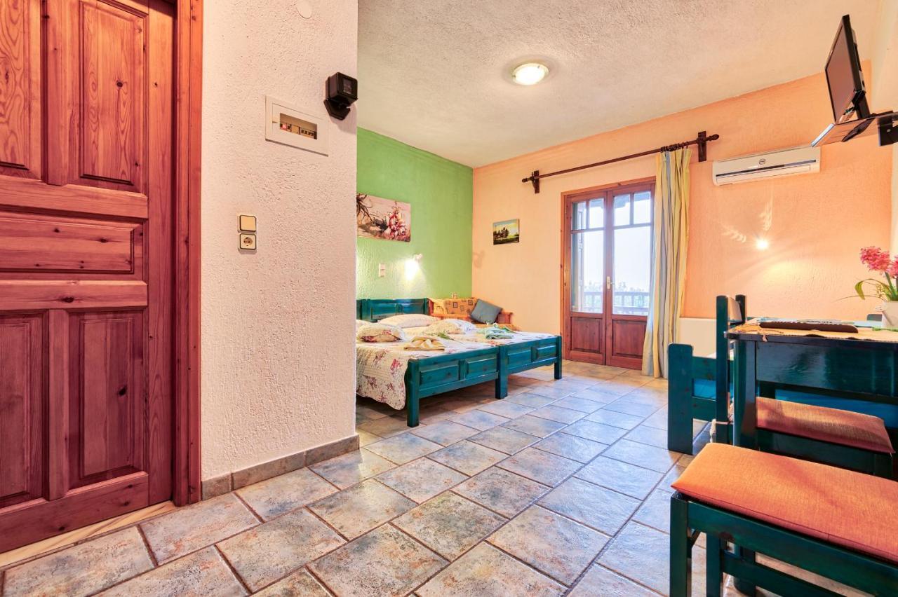 Ble 3* Skopelos