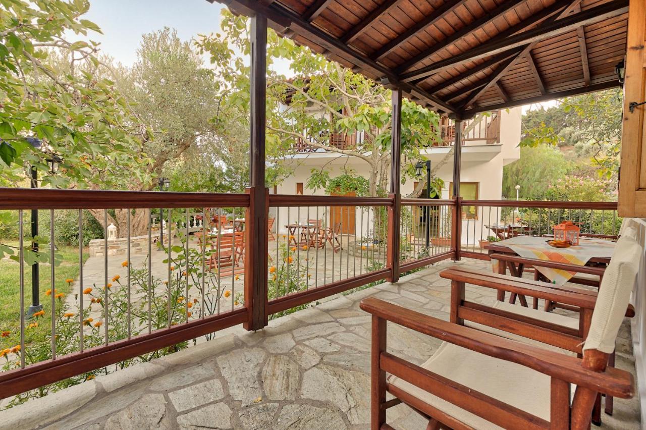 Ble 3* Skopelos